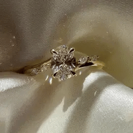 🔥 LAST DAY 90% OFF: Multi-Angle Optical Cut Finger-Slimming D-Color VVS1 Flawless Moissanite Asymmetrical Vine Ring
